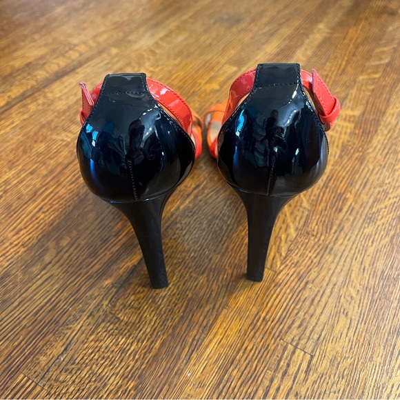 🧡Calvin Klein Narella Orange Patent Stilettos - Picture 9 of 12